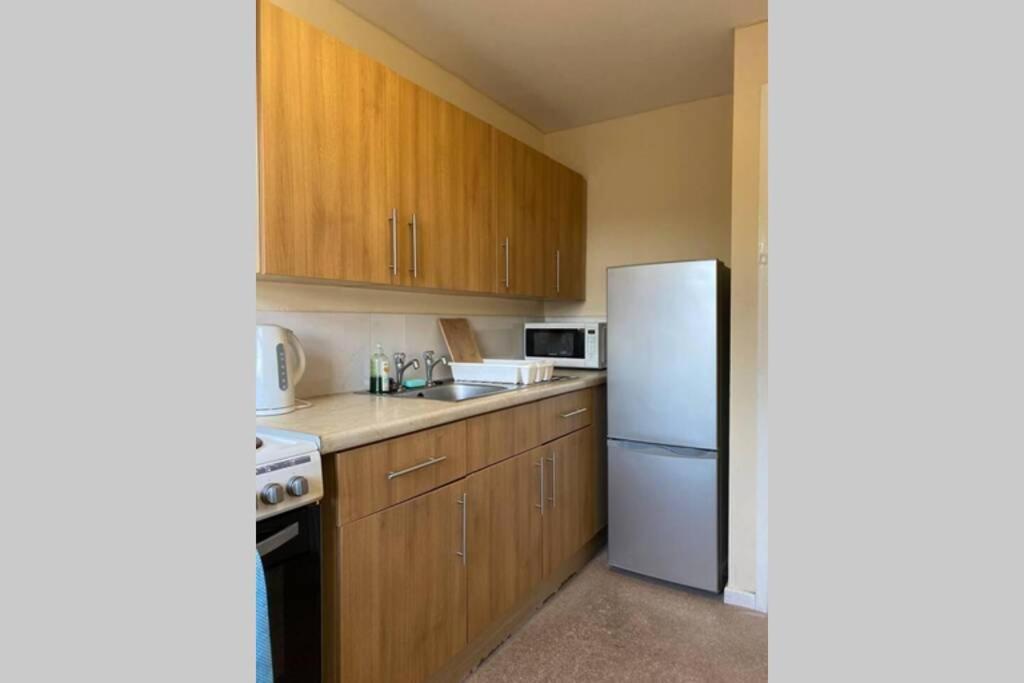Conveniently Situated 1Bed Apt In Stretford Apartment Manchester Exterior photo